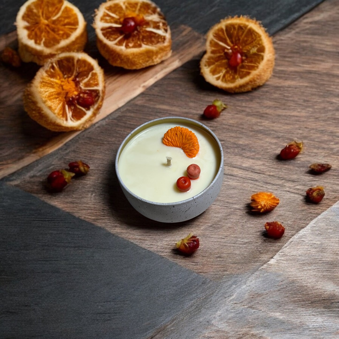Mandarin & Cranberries Scented Candle